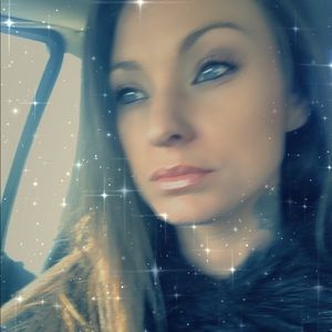 Meet your Posher, Mindy